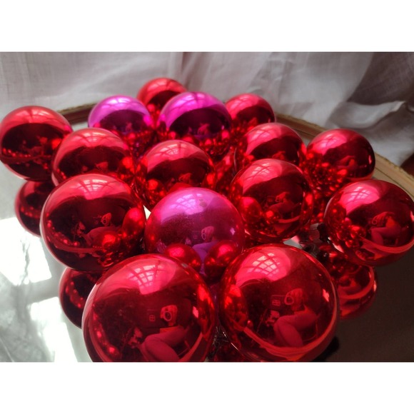 Vintage Shiney Brite Glass Tree Ornaments - Picture 4 of 5